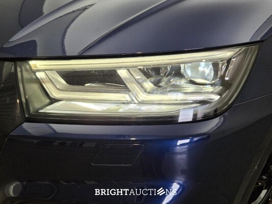 Audi Q5 55 TFSI e Competition Quattro 394pk 2020, GZK-66-X