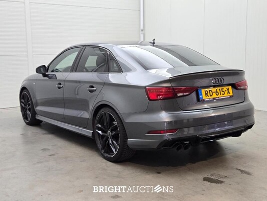 Audi A3 Limousine CoD Sport S-Line Edition 1.5 TFSI 150pk 2018 (Origineel-NL), RD-615-X