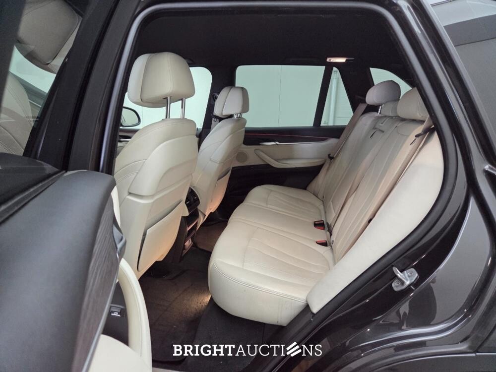 BMW X5 xDrive30d High Executive 258pk 2017 (Origineel-NL), KZ-038-J