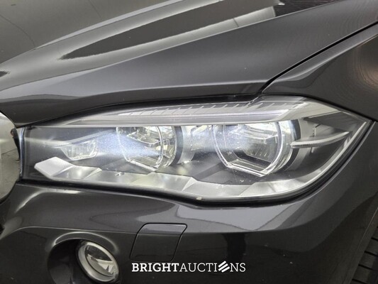 BMW X5 xDrive30d High Executive 258pk 2017 (Origineel-NL), KZ-038-J