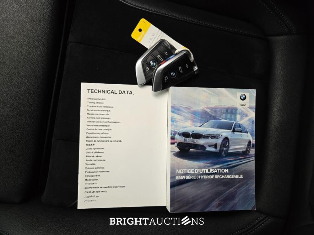 BMW 330e 3-serie eDrive Edition 296pk 2020 3-Serie, X-222-VF