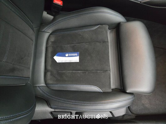 BMW 330e 3-serie eDrive Edition 296pk 2020 3-Serie, X-222-VF
