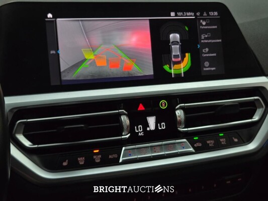 BMW 330e 3-serie eDrive Edition 296pk 2020 3-Serie, X-222-VF
