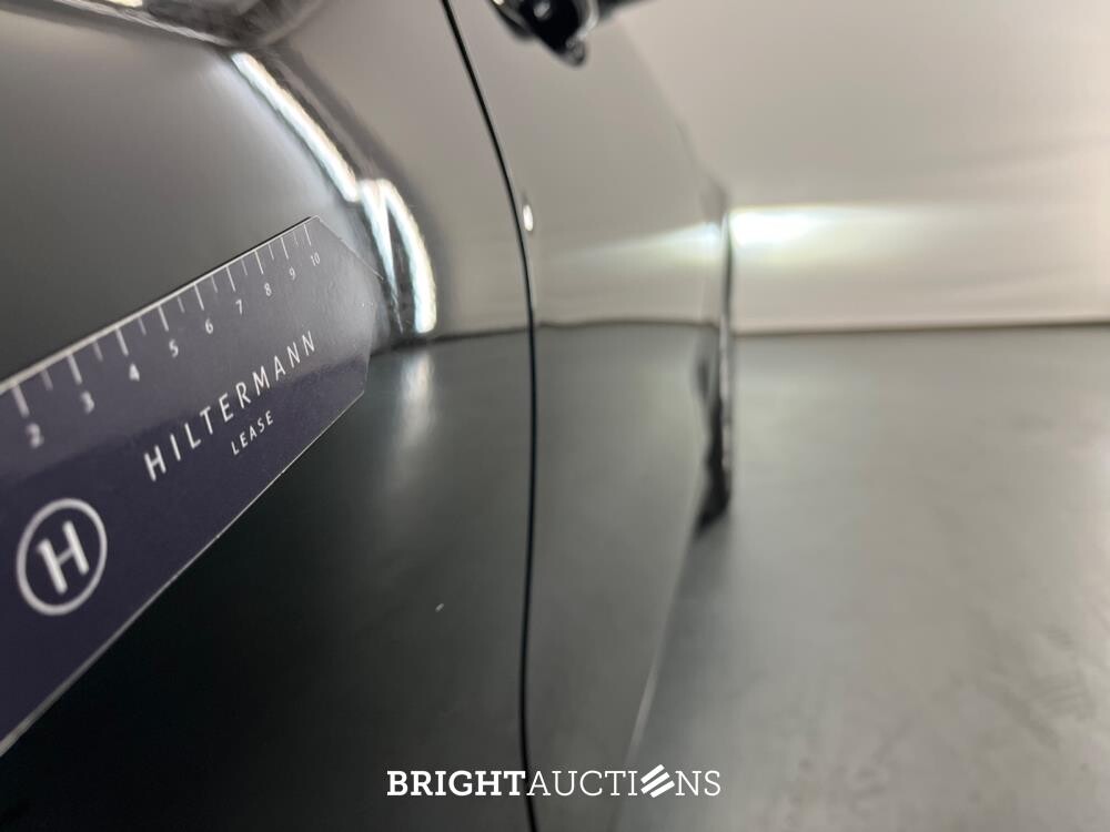 BMW 318i 3-serie Touring Business Edition Plus 156pk 2022 (Origineel-NL) 3-Serie, P-820-VB
