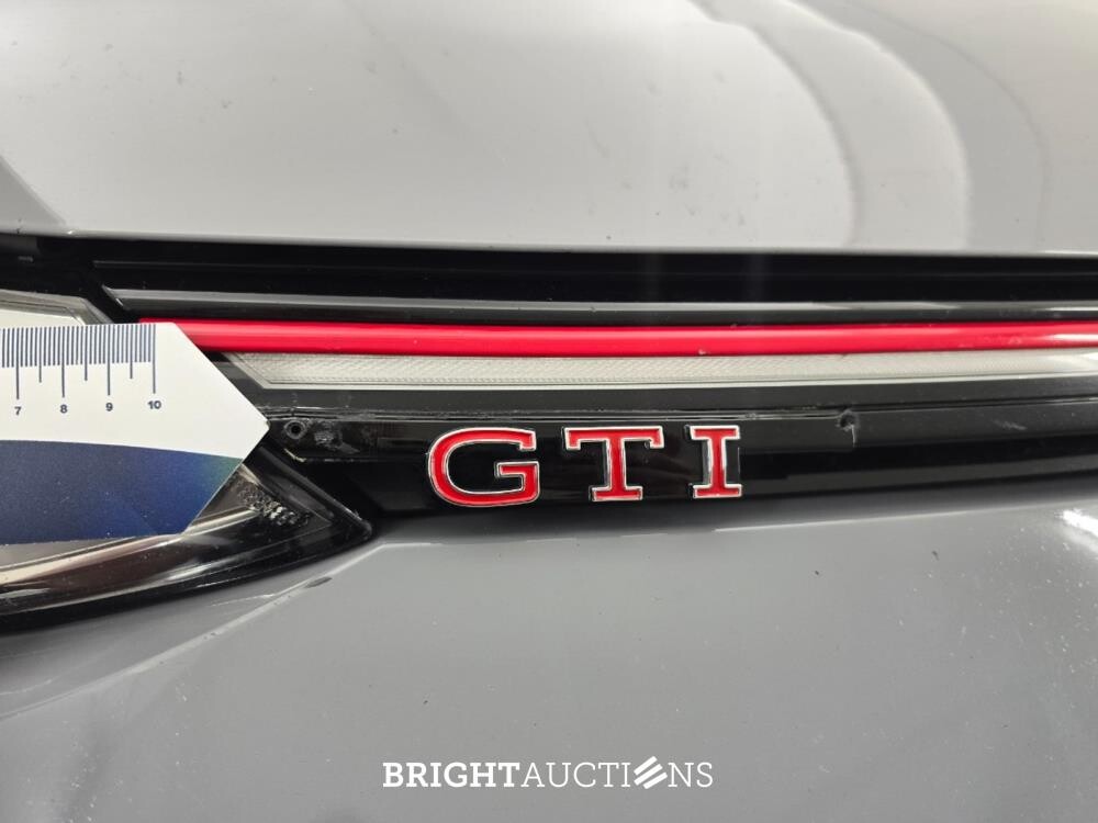 Volkswagen Golf GTI 2.0 TSI 245pk 2020, L-070-RZ
