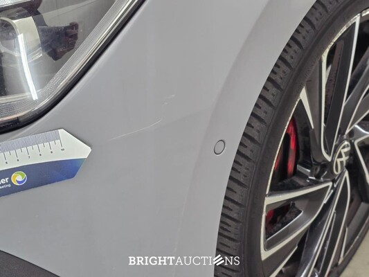 Volkswagen Golf GTI 2.0 TSI 245pk 2020, L-070-RZ