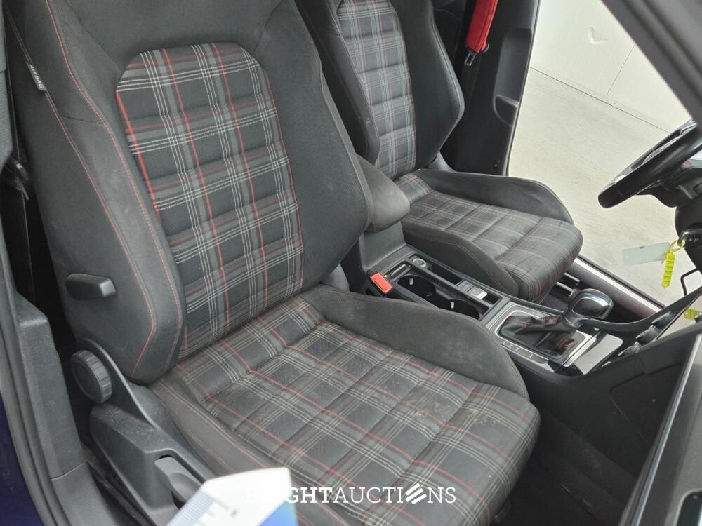 Volkswagen Golf GTI Performance 2.0 TSI 230pk 2017, R-879-RL