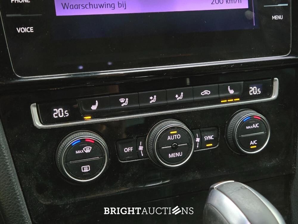 Volkswagen Golf GTI Performance 2.0 TSI 230pk 2017, R-879-RL