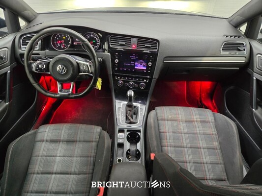 Volkswagen Golf GTI Performance 2.0 TSI 230pk 2017, R-879-RL