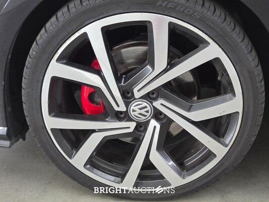Volkswagen Golf GTI Performance 2.0 TSI 230pk 2017, K-602-NZ