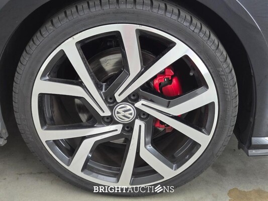 Volkswagen Golf GTI Performance 2.0 TSI 230pk 2017, K-602-NZ