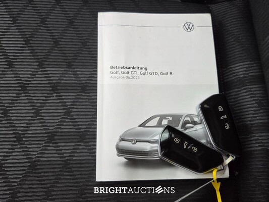 Volkswagen Golf eTSI R-Line 1.5 150pk 2023, GJV-33-B