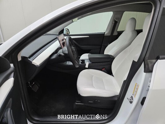 Tesla Model Y Long Range AWD 75 kWh 351pk 2022 (Origineel-NL), P-580-GV