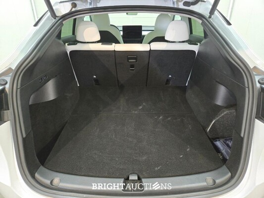 Tesla Model Y Long Range AWD 75 kWh 351pk 2022 (Origineel-NL), P-580-GV