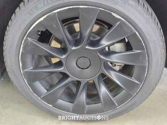 Tesla Model Y Long Range AWD 75 kWh 351pk 2022 (Origineel-NL), P-580-GV