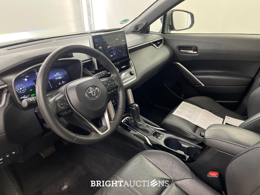 Toyota Corolla Cross High Power Hybrid Launch Edition 2.0 265pk 2023 (Origineel-NL), S-617-FK