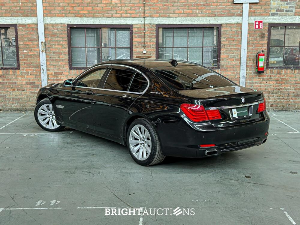 BMW ActiveHybrid7 F04 4.4 V8 7-serie 465pk 2011 -Youngtimer-
