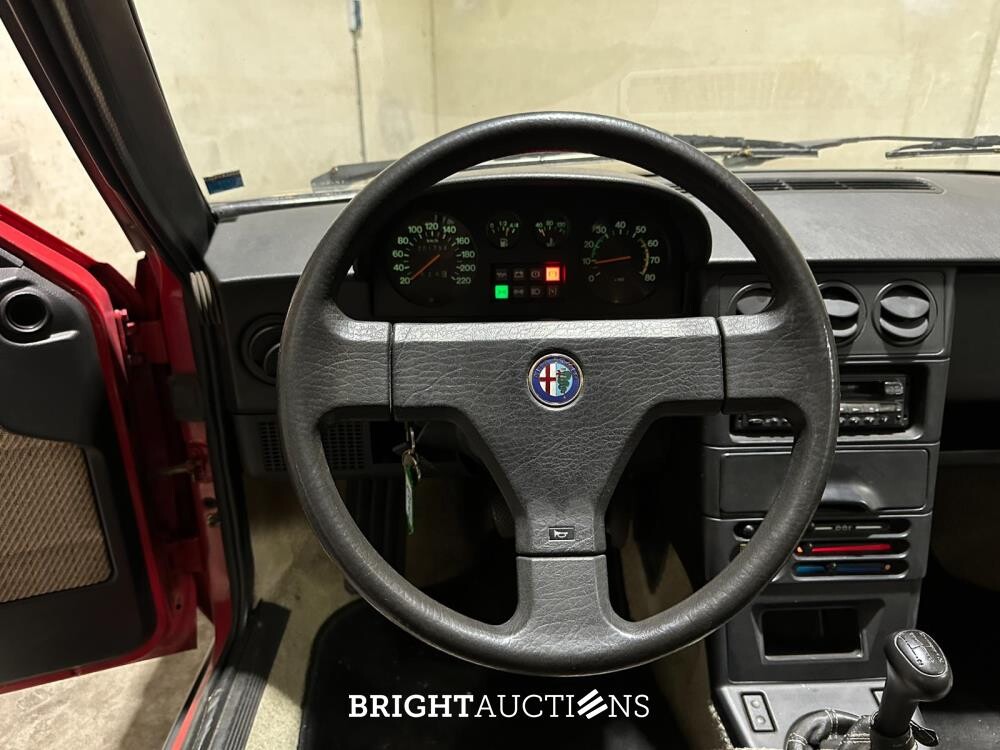 Alfa Romeo 33 1.3s SportWagon 86pk 1988, TP-58-GD