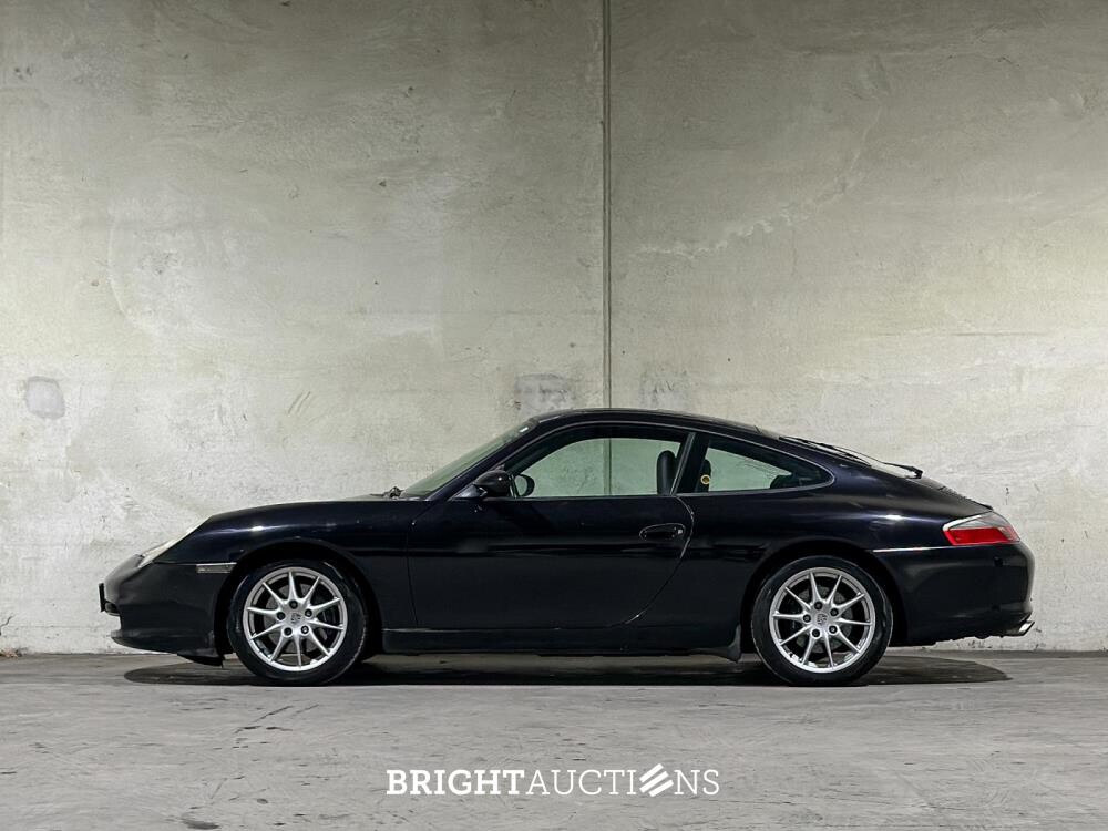 Porsche 911 Carrera 3.6 996 320pk 2002 Youngtimer (65.000 mijlen)