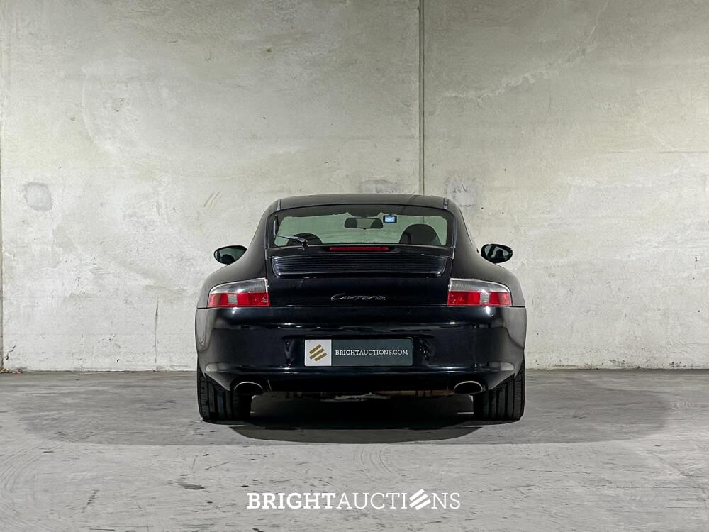 Porsche 911 Carrera 3.6 996 320pk 2002 Youngtimer (65.000 mijlen)
