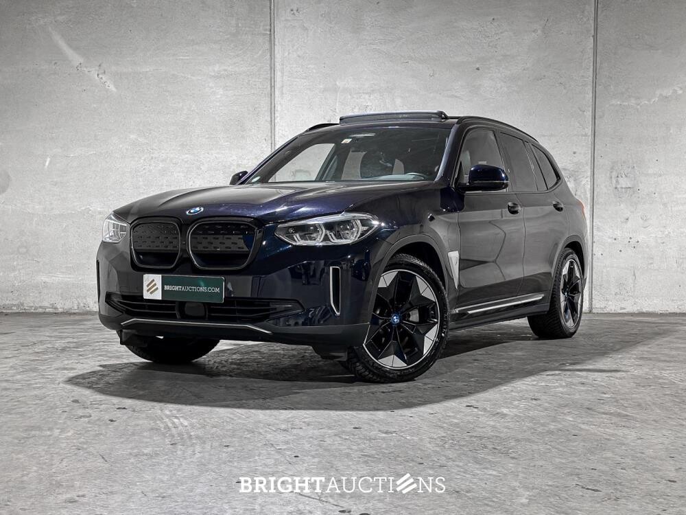 BMW iX3 High Executive 80 kWh 286pk 2021 G08 (Origineel-NL + 1e Eigenaar), N-444-RG