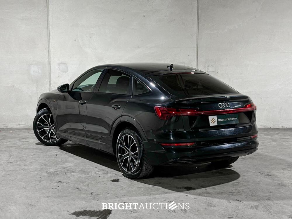 Audi e-tron Sportback 55 Quattro Business edition 95 kWh 408pk 2020 (Origineel-NL + 1e eigenaar), K-601-GZ