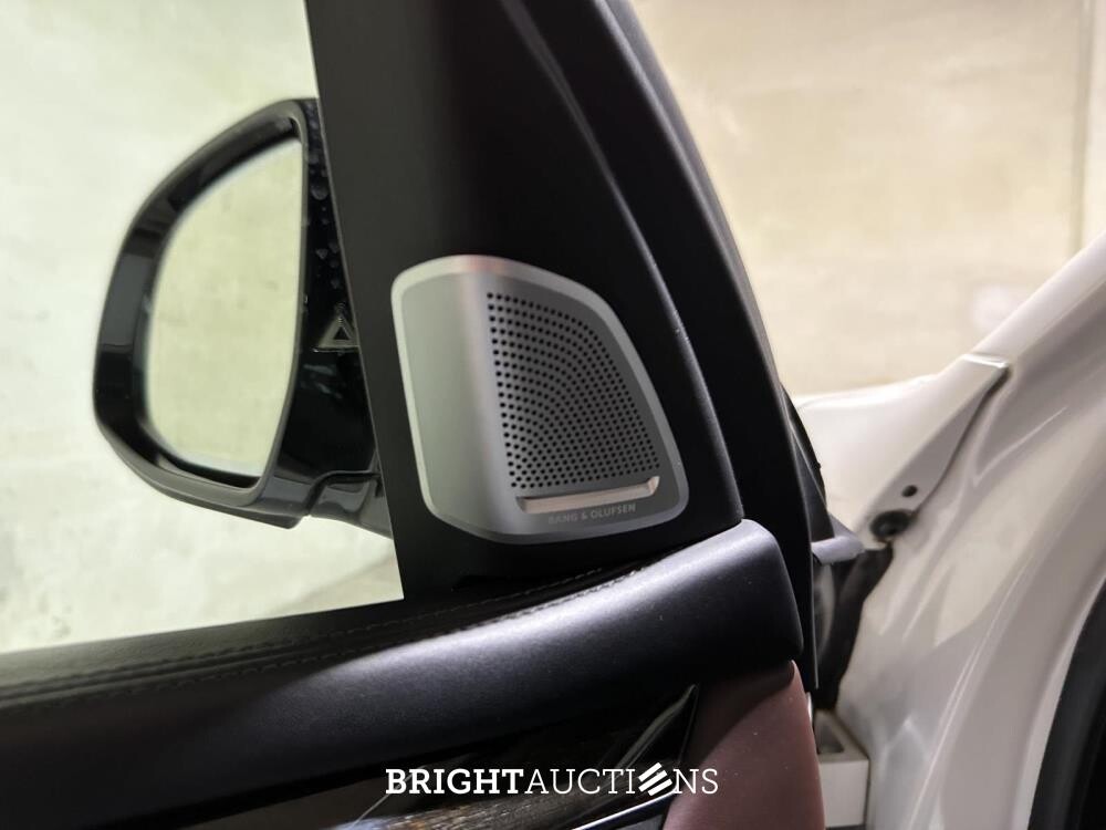 BMW X5 xDrive50i 4.4 V8 High Executive 449pk 2014, J-094-RR