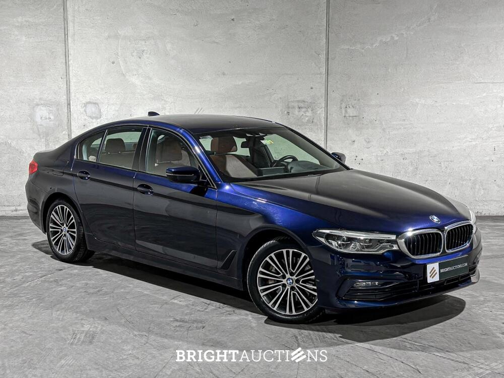 BMW 530e iPerformance High Executive 5-serie 252pk 2019 (Origineel-NL+1eigenaar), ZT-244-H