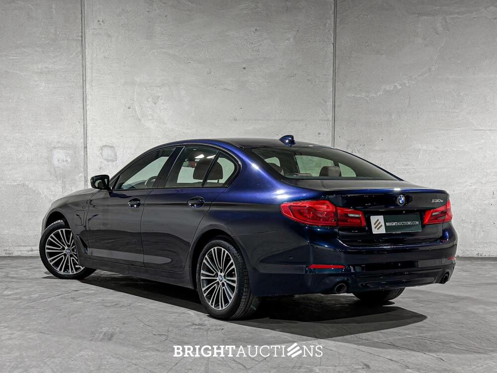 BMW 530e iPerformance High Executive 5-serie 252pk 2019 (Origineel-NL+1eigenaar), ZT-244-H