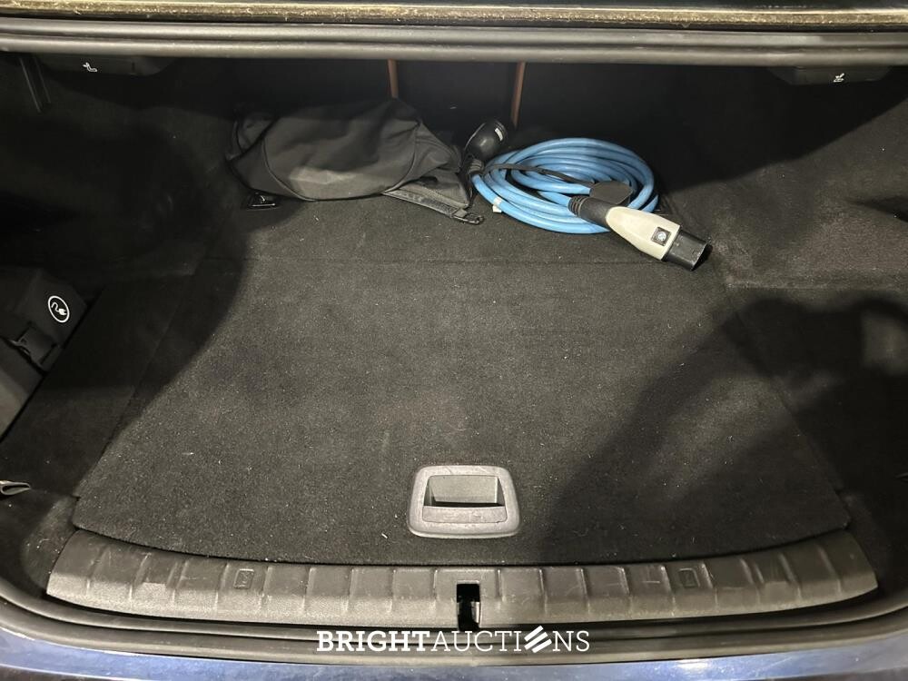 BMW 530e iPerformance High Executive 5-serie 252pk 2019 (Origineel-NL+1eigenaar), ZT-244-H