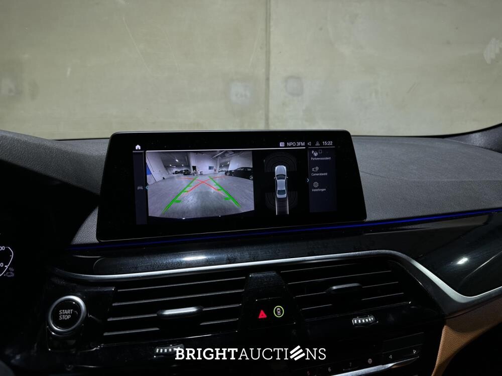 BMW 530e iPerformance High Executive 5-serie 252pk 2019 (Origineel-NL+1eigenaar), ZT-244-H