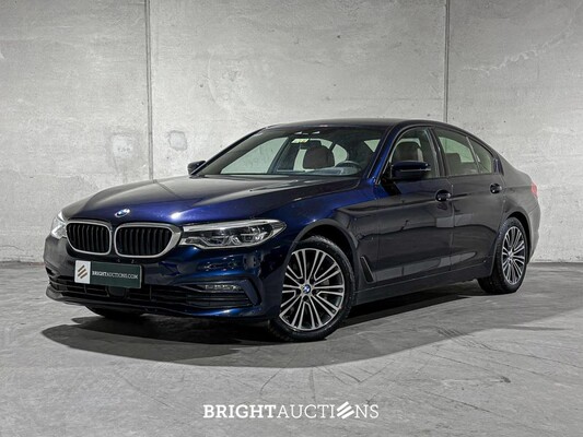 BMW 530e iPerformance High Executive 5 Series 252 hp 2019 (Original Dutch registration + 1 owner), ZT-244-H