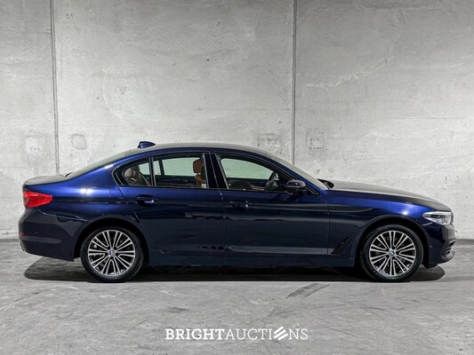BMW 530e iPerformance High Executive 5-serie 252pk 2019 (Origineel-NL+1eigenaar), ZT-244-H