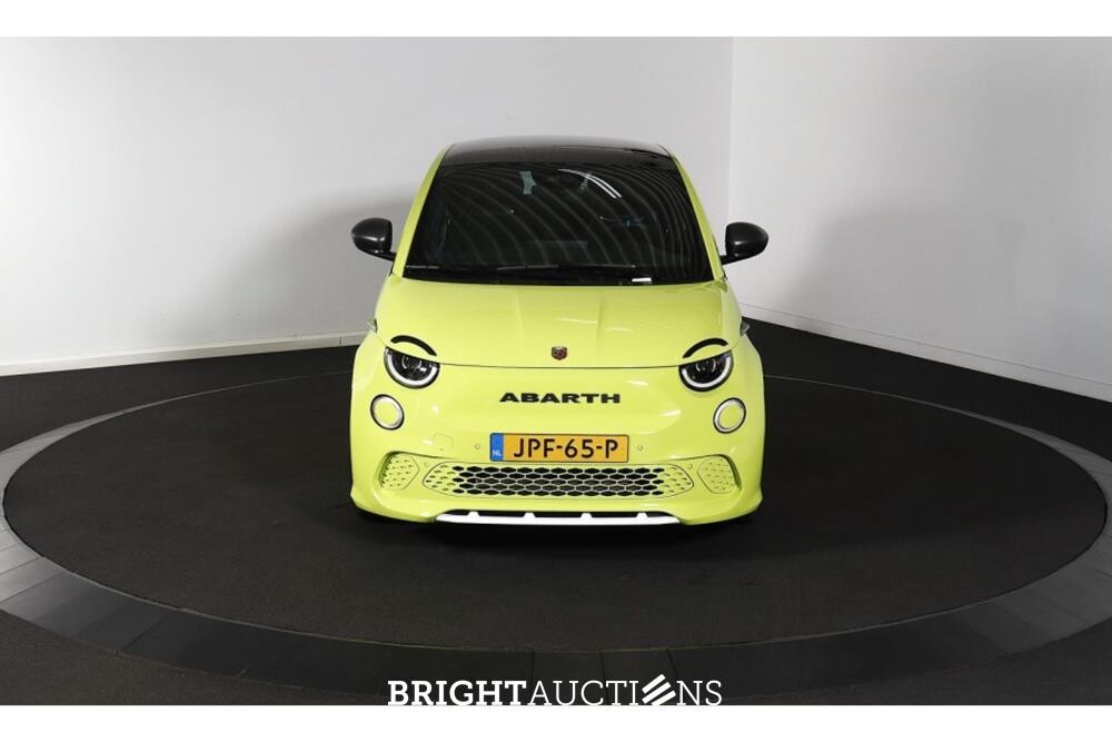 Fiat 500 Abarth Turismo 42 kWh 155pk 2025 (Origineel-NL), JPF-65-P