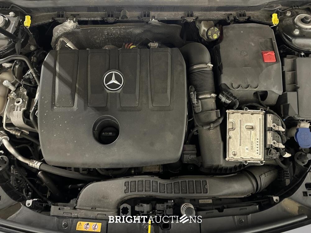 Mercedes-Benz CLA180 d Launch Edition Premium CLA-klasse 116pk 2019, H-669-TN