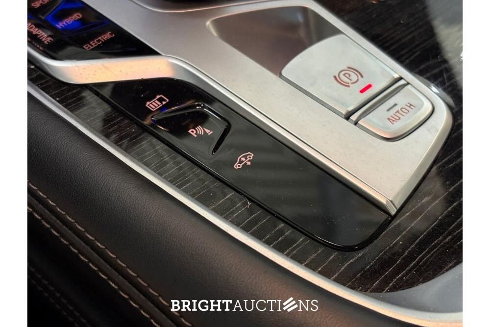 BMW 745e High Executive 398pk 2020 7-Serie, K-406-DX