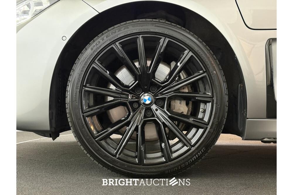 BMW 745e High Executive 398pk 2020 7-Serie, K-406-DX