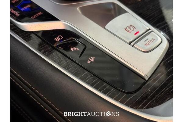 BMW 745e High Executive 398pk 2020 7-Serie, K-406-DX