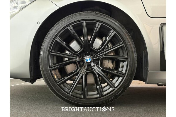 BMW 745e High Executive 398pk 2020 7-Serie, K-406-DX