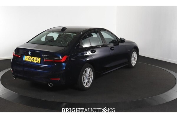 BMW 320e Business Edition Plus 276pk 2022 (Origineel-NL) 3-Serie, P-004-RS