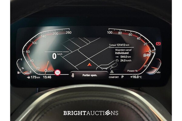 BMW 118i Business Edition 136pk 2021 (Origineel-NL) 1-Serie, L-323-RB