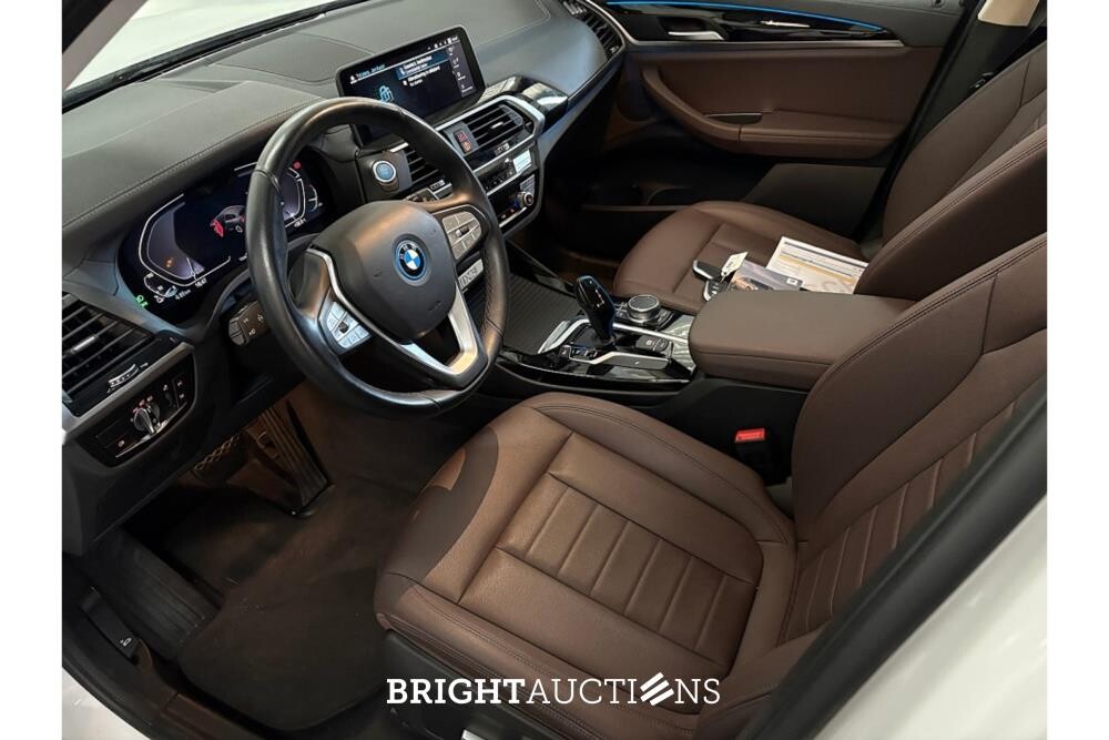 BMW iX3 Executive 80 kWh 286pk 2021 (Origineel-NL), L-873-ZT