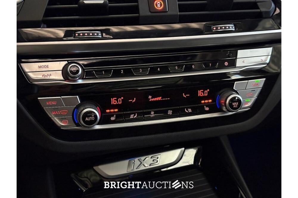 BMW iX3 Executive 80 kWh 286pk 2021 (Origineel-NL), L-873-ZT