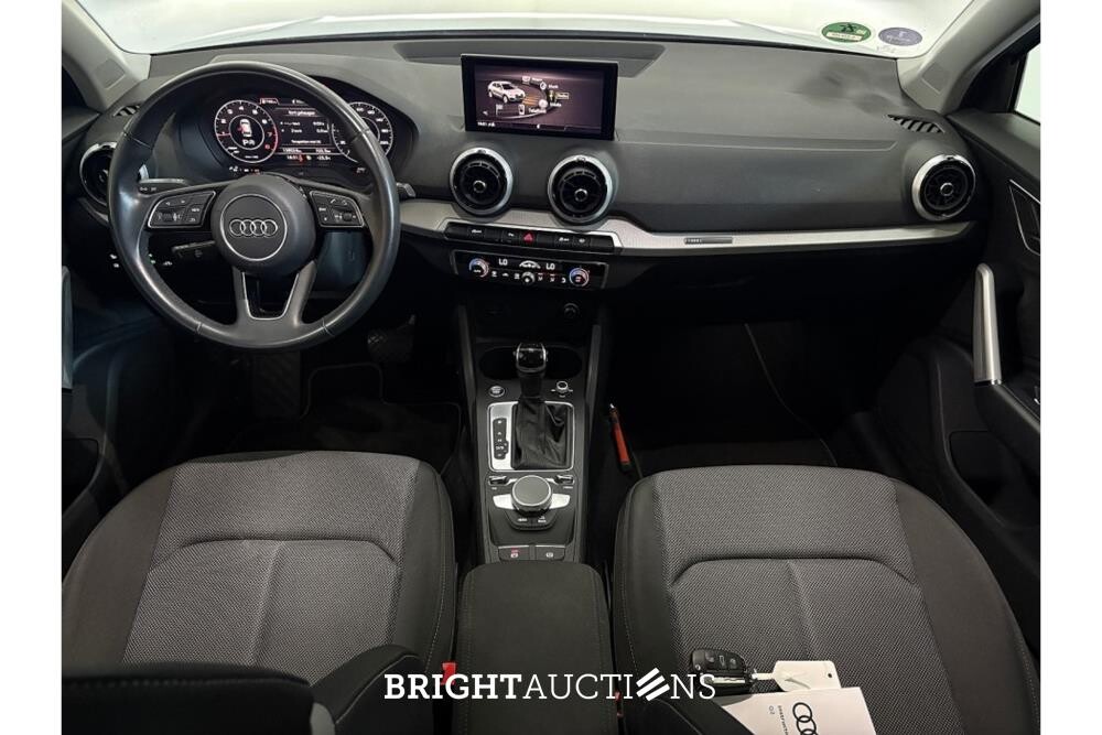 Audi Q2 35 Business Edition TFSI 149pk 2021 (Origineel-NL), L-212-HG