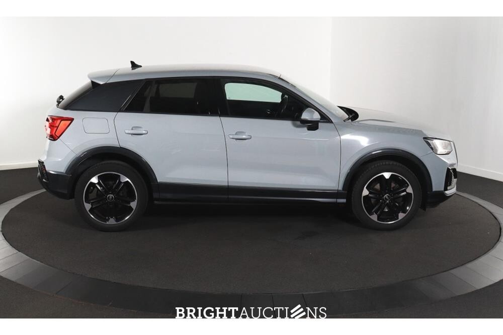 Audi Q2 35 Business Edition TFSI 149pk 2021 (Origineel-NL), L-212-HG