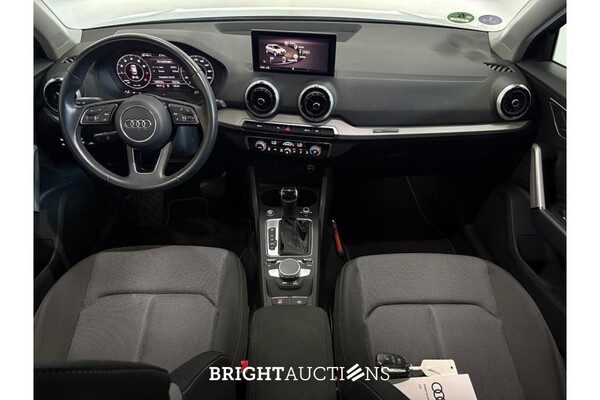 Audi Q2 35 Business Edition TFSI 149pk 2021 (Origineel-NL), L-212-HG