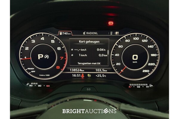 Audi Q2 35 Business Edition TFSI 149pk 2021 (Origineel-NL), L-212-HG