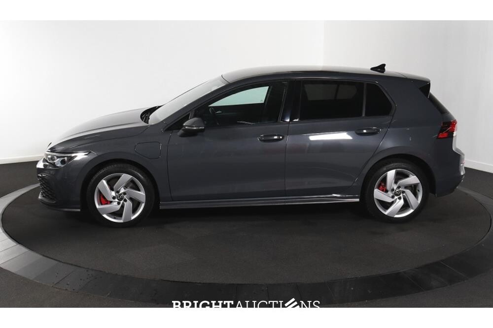 Volkswagen Golf eHybrid GTE 1.4 258pk 2022 (Origineel-NL), R-536-VZ