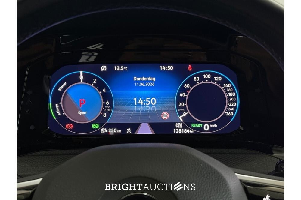 Volkswagen Golf eHybrid GTE 1.4 258pk 2022 (Origineel-NL), R-536-VZ