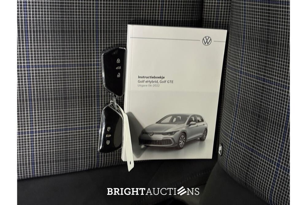 Volkswagen Golf eHybrid GTE 1.4 258pk 2022 (Origineel-NL), R-536-VZ